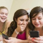 Should Parents Be Worried About their underage Teens using the Tinder App?